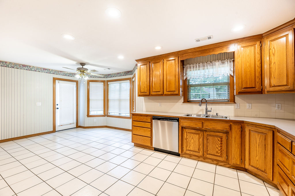 The Oaks - Residential
