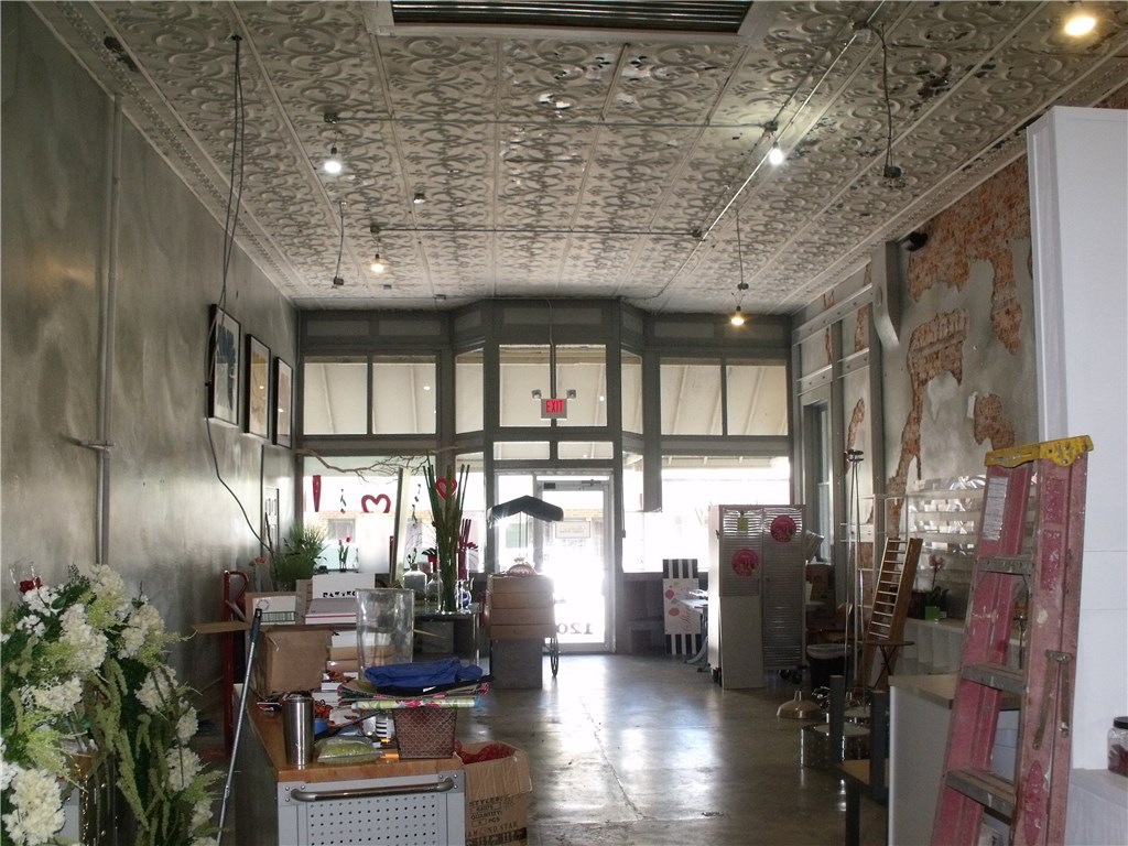Bentonville Orig Bentonville - Commercial Lease