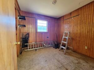 Howell's (Danville) - Residential