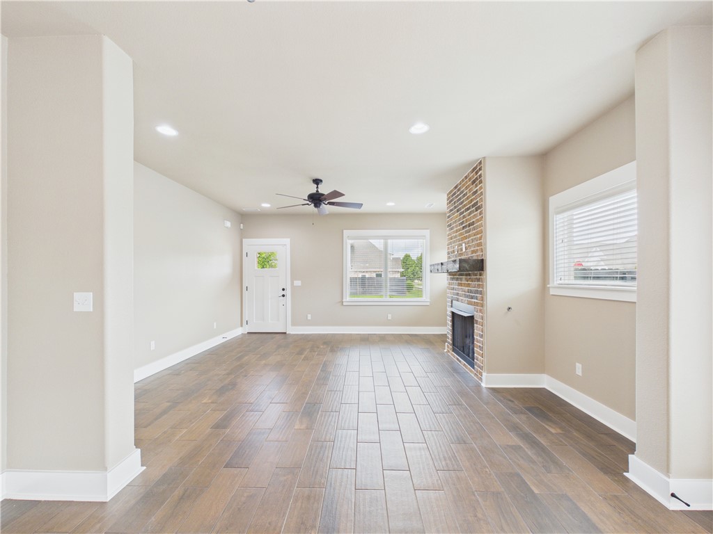 Villas At Forest Hills - Residential