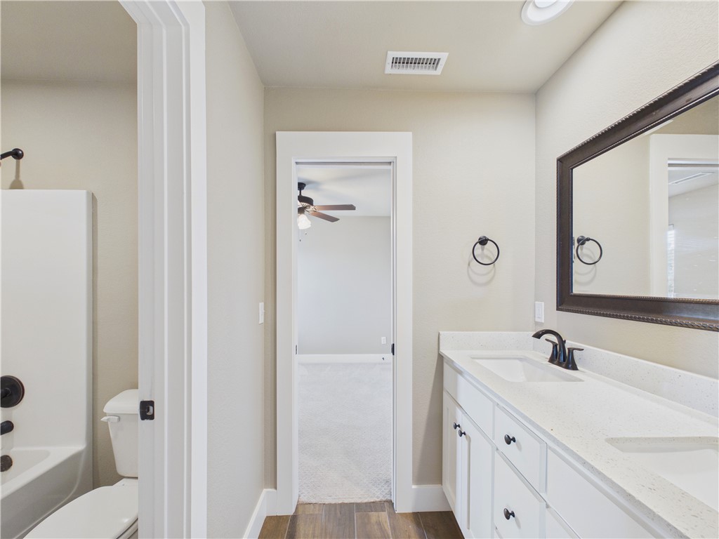 Villas At Forest Hills - Residential