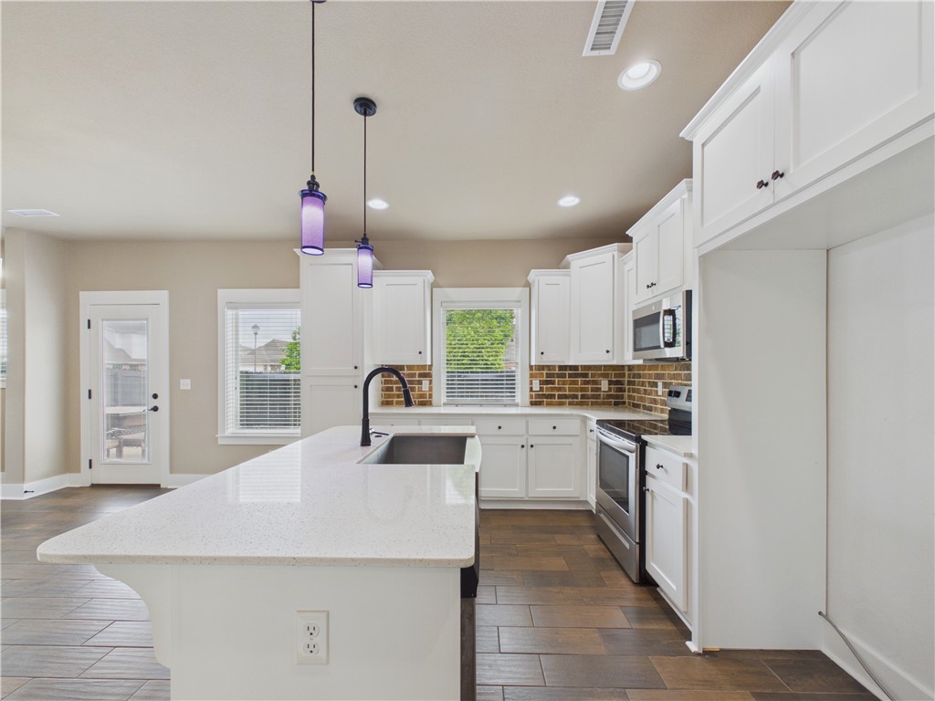 Villas At Forest Hills - Residential