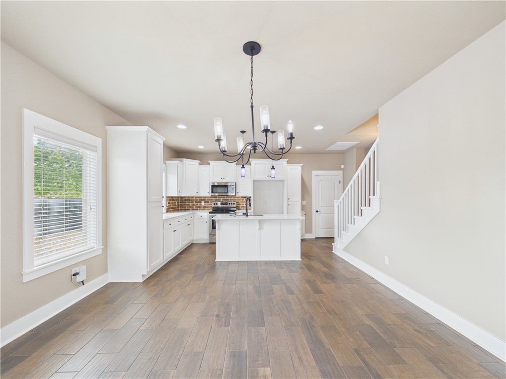 Villas At Forest Hills - Residential