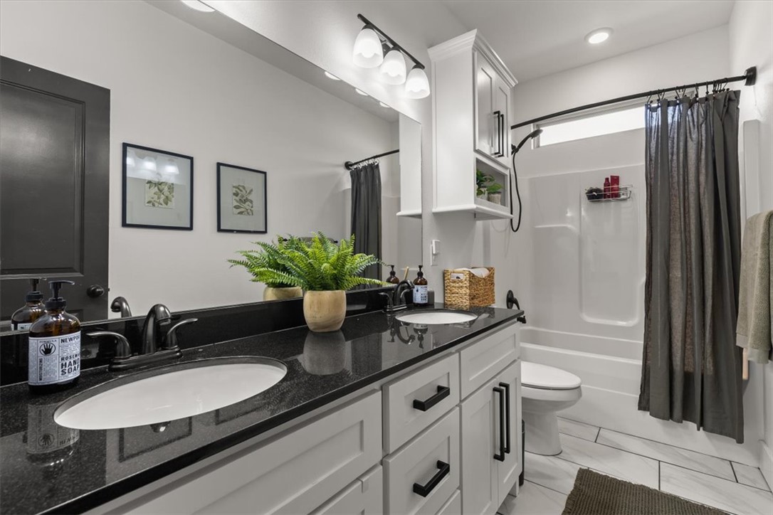 South Pointe Sub Ph 2 - Residential