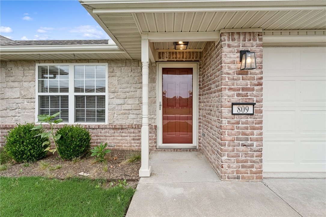 Position yourself minutes from the new Walmart Home Office campus, the Razorback Greenway, and more in this individual townhome offering the space and privacy of a home with the ease of low-maintenance living. This well-maintained 3-bedroom, 2-bath residence features an attached 2-car garage and a desirable floor plan that lives comfortably and functions beautifully day to day, with thoughtful updates throughout making this feel like a brand new home. The townhome comes with a full kitchen appliance package! With quick access to I-49, shopping, and dining just minutes away, this one won't last long — schedule your showing today.  Preferred lender credit available, ask about our options!
