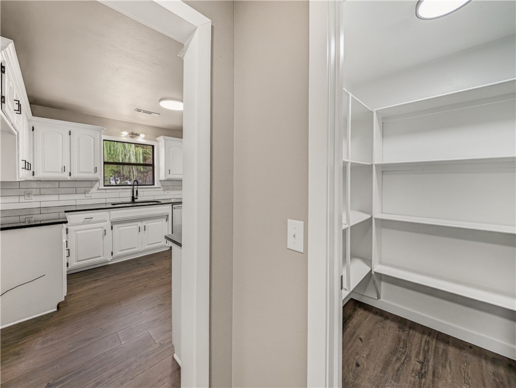 W Walker Sub Ph Iii - Residential