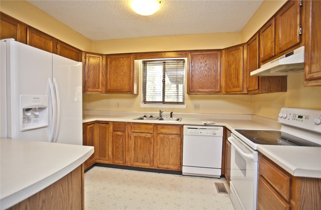 Avondale Sub 1 Bvv - Residential Lease