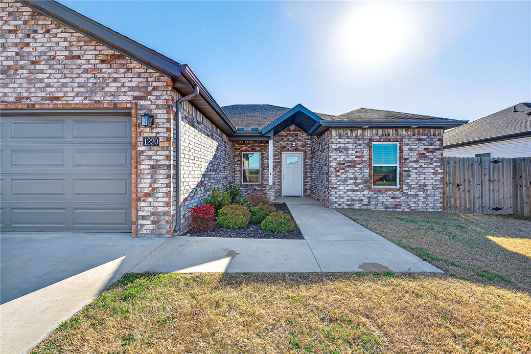 Hilldale Sub Centerton - Residential Lease
