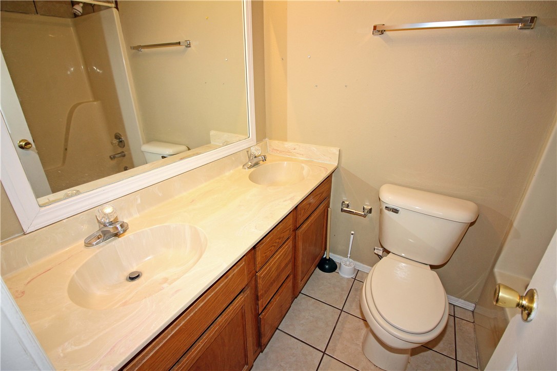 Parkview Village Add Bentonville - Residential Lease