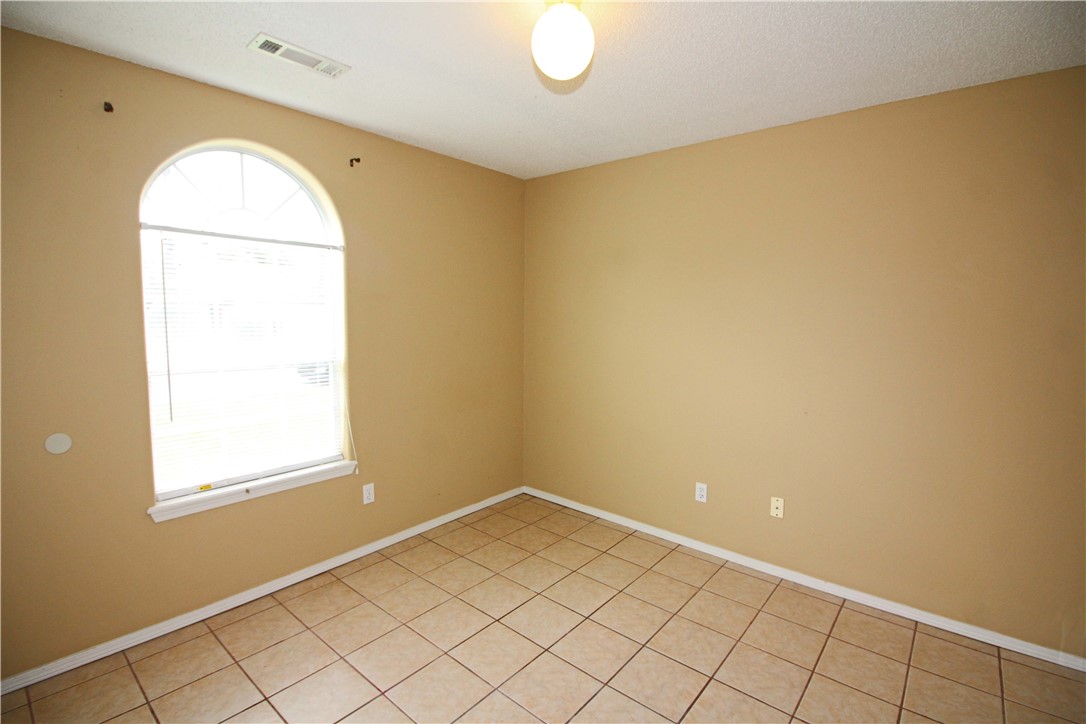 Parkview Village Add Bentonville - Residential Lease