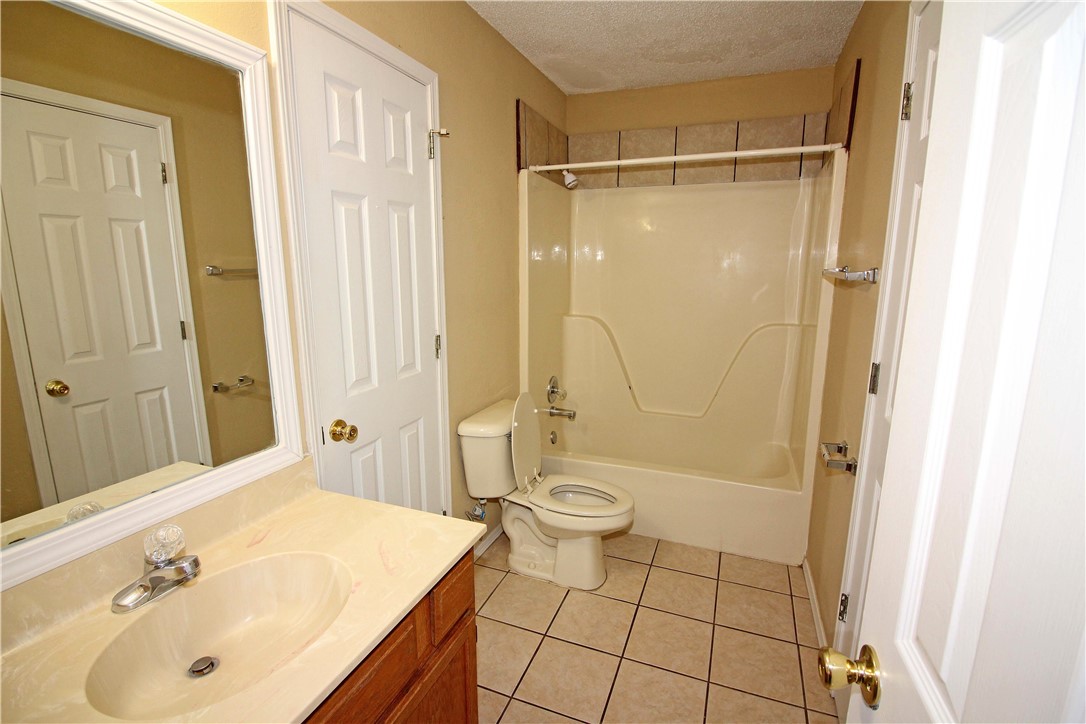 Parkview Village Add Bentonville - Residential Lease