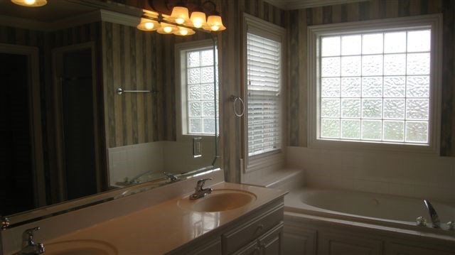 Tunbridge Wells Sub Bentonville - Residential Lease