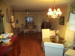 Ark-Val Twnhms Westmont - Residential