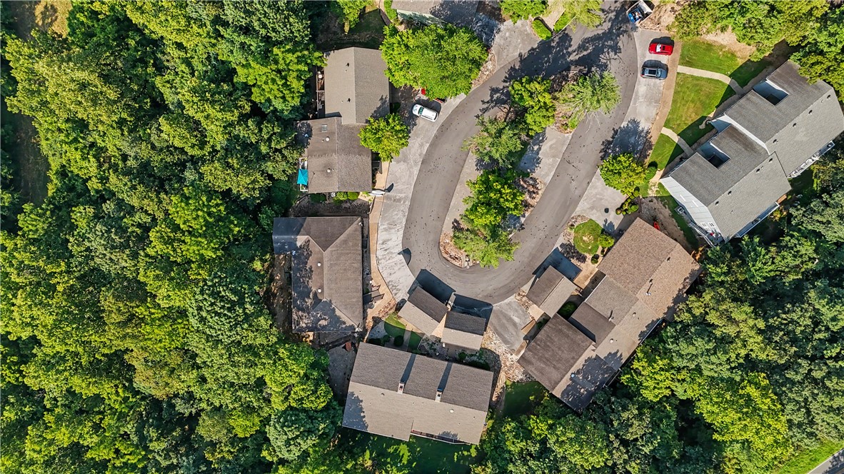 Shakespeare Courts Bvv - Residential
