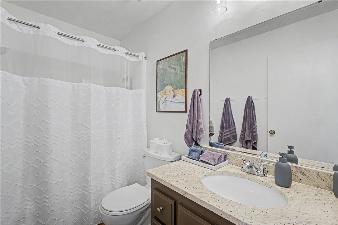 Shakespeare Courts Bvv - Residential