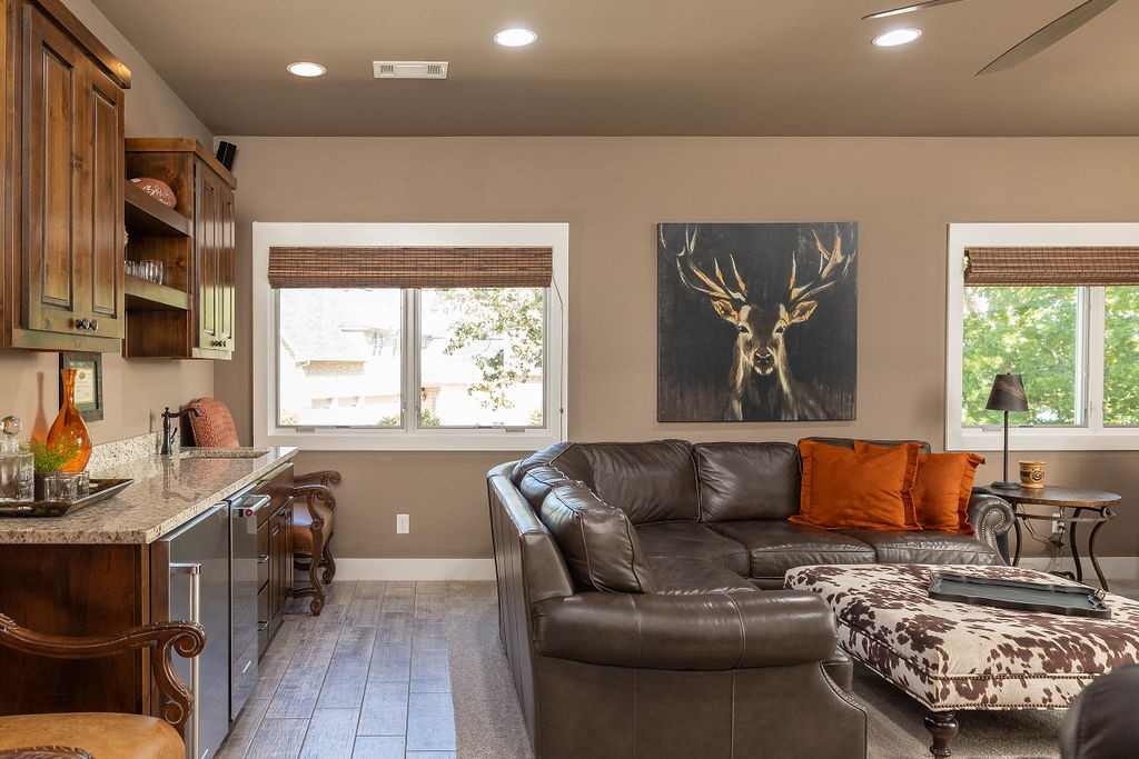 Estates at Lakeway - Residential