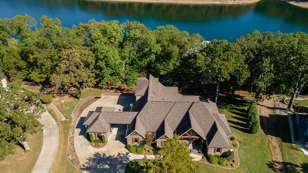Estates at Lakeway - Residential