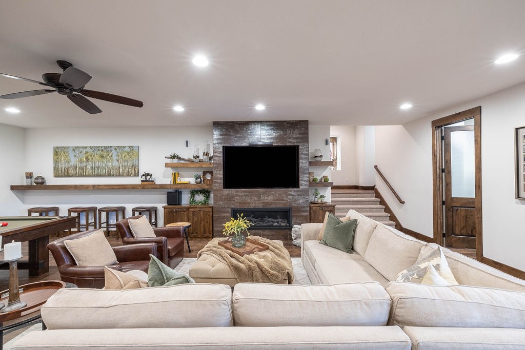 Estates at Lakeway - Residential