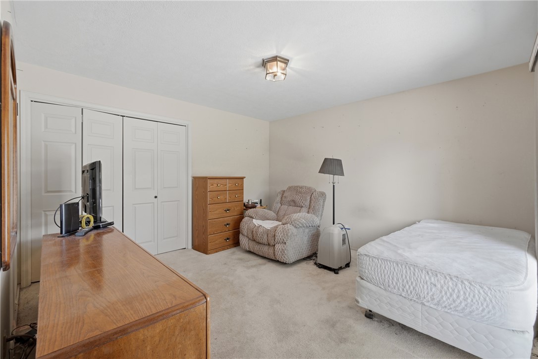 Unit 112 Holiday Island - Residential