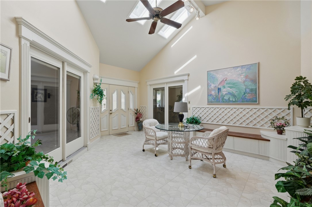 Unit 112 Holiday Island - Residential