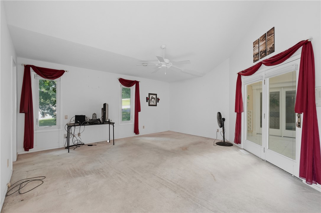 Unit 112 Holiday Island - Residential
