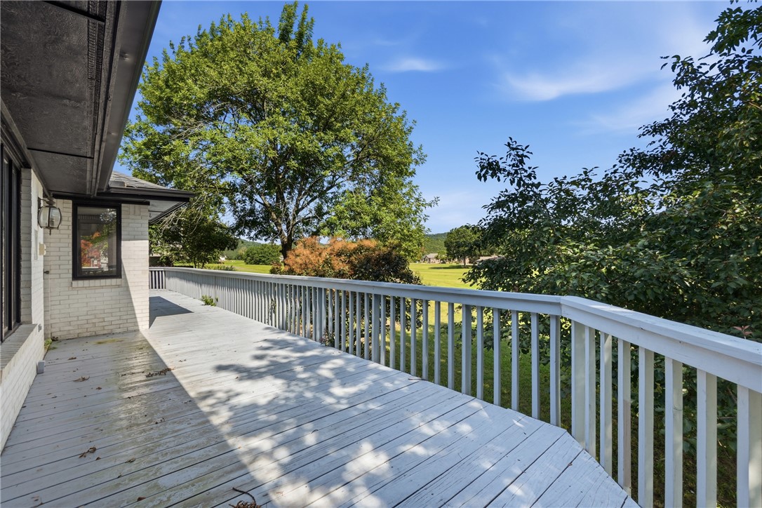 Unit 112 Holiday Island - Residential