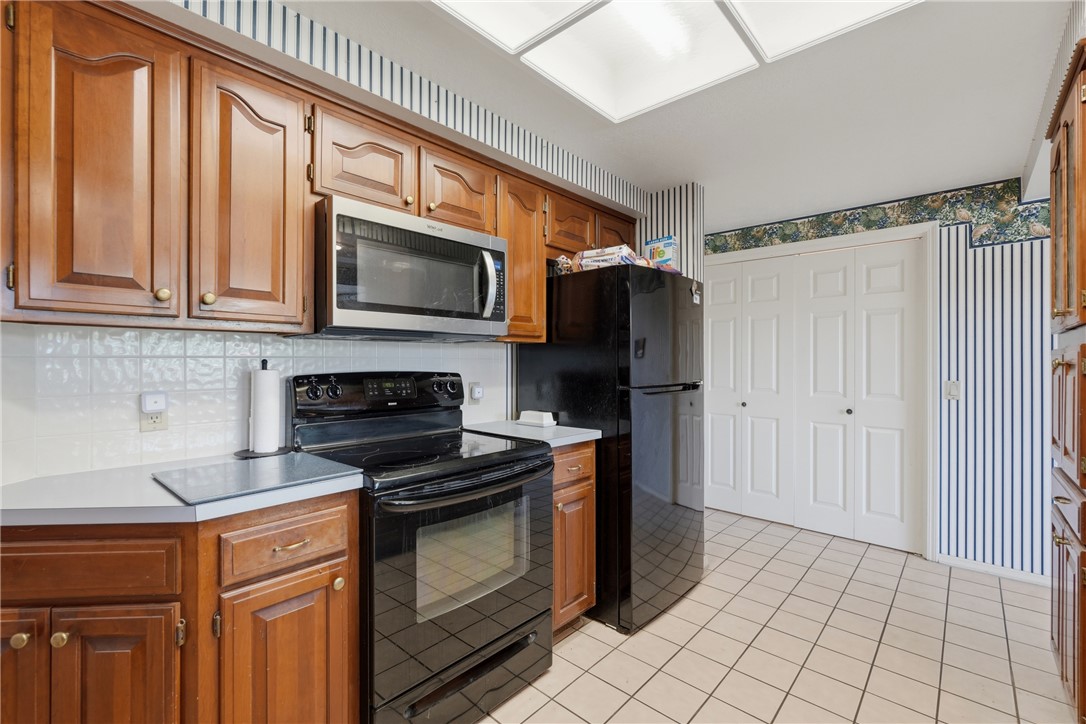 Unit 112 Holiday Island - Residential