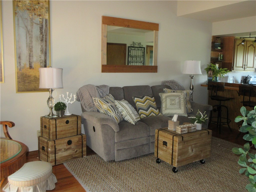 Unit 1c Holiday Island - Residential