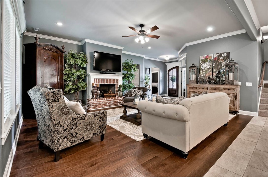 Tuscan Heights - Residential