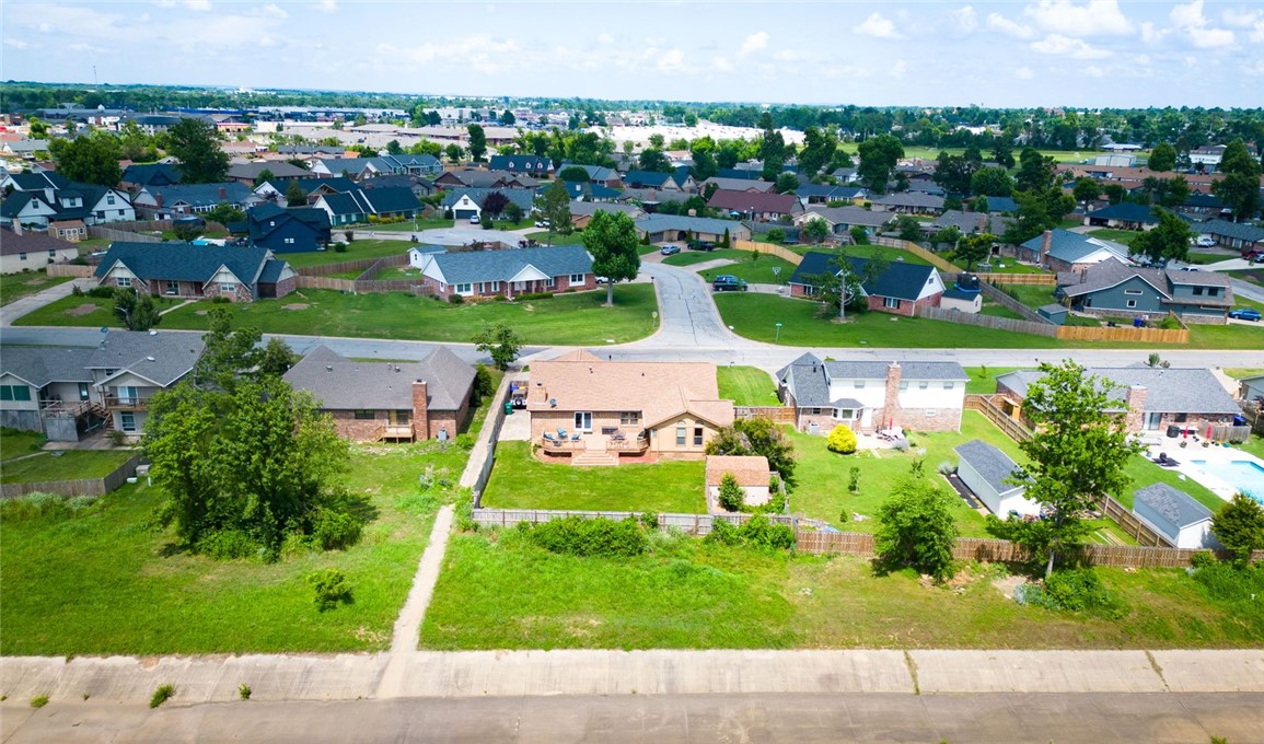 Chateau Terrace Unit 1 Ph 1 Rogers - Residential