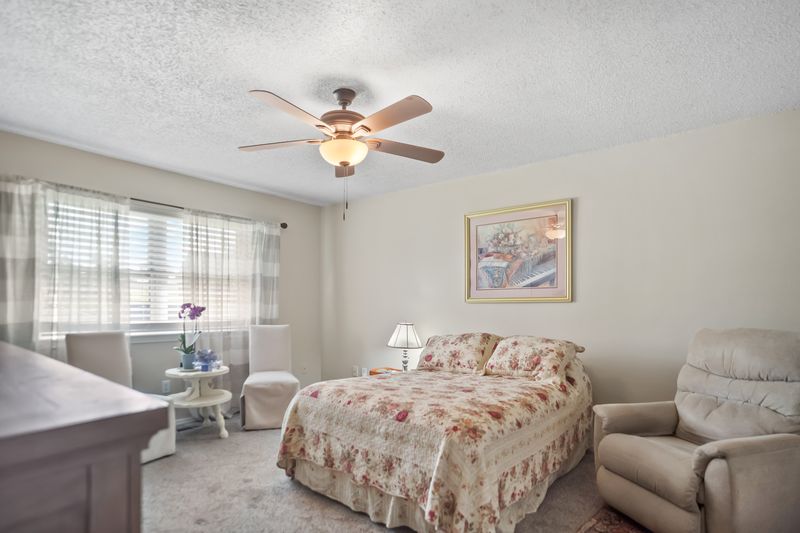 Chateau Terrace Unit 1 Ph 1 Rogers - Residential