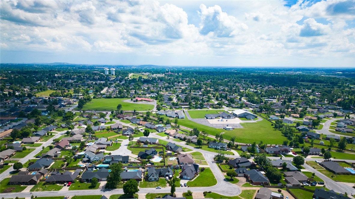 Chateau Terrace Unit 1 Ph 1 Rogers - Residential