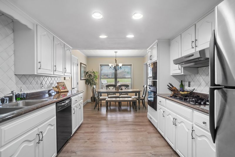 Chateau Terrace Unit 1 Ph 1 Rogers - Residential