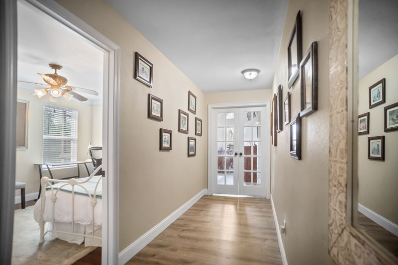Chateau Terrace Unit 1 Ph 1 Rogers - Residential