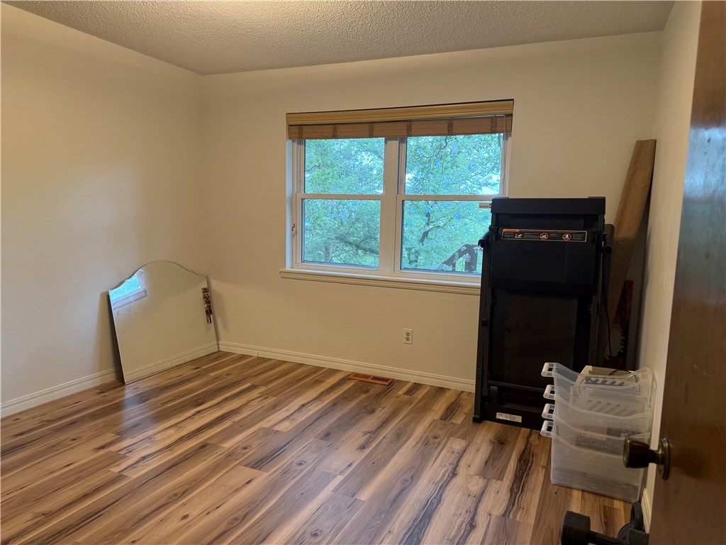 Pine Crest Hill - Residential