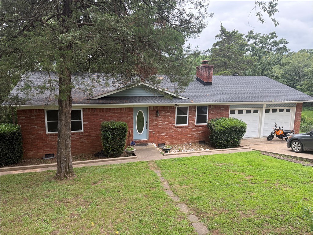 Pine Crest Hill - Residential