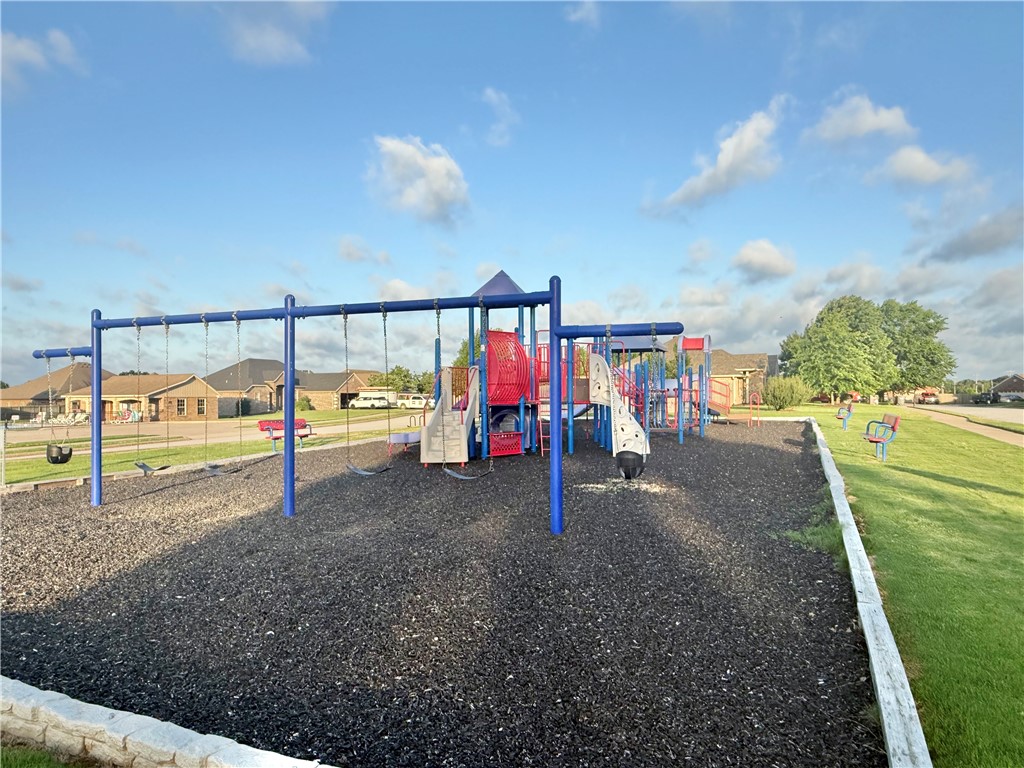 Brentwood Cave Spgs - Residential