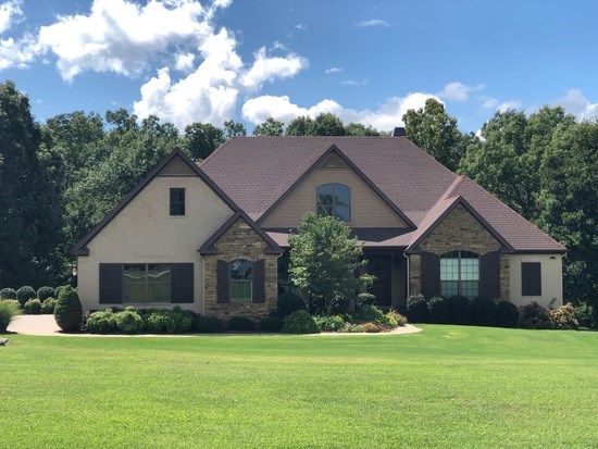 Beautiful 2 Story home on 4 acre lot