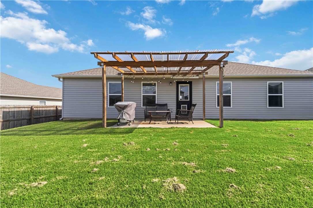 Lakewood Crossing - Residential