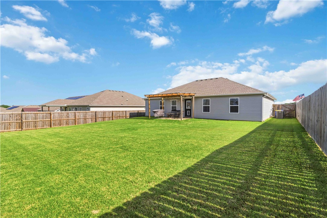 Lakewood Crossing - Residential