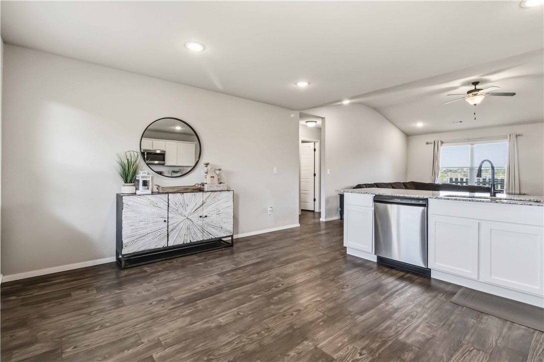 Lakewood Crossing - Residential