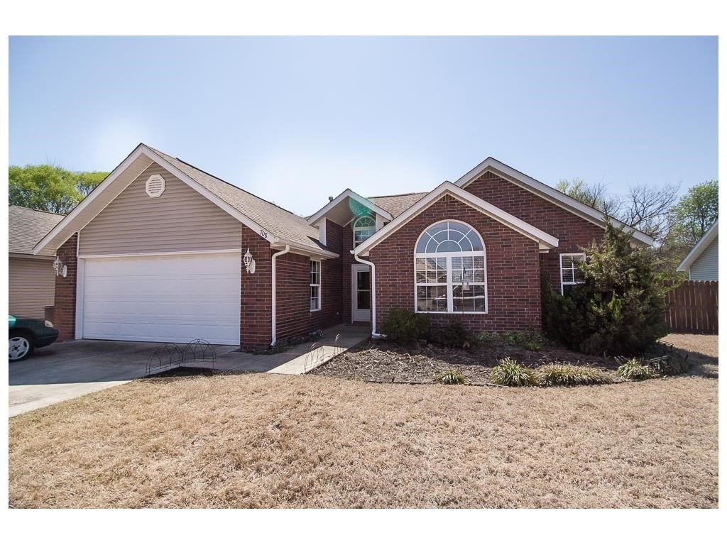 Walnut Woods - Residential Lease