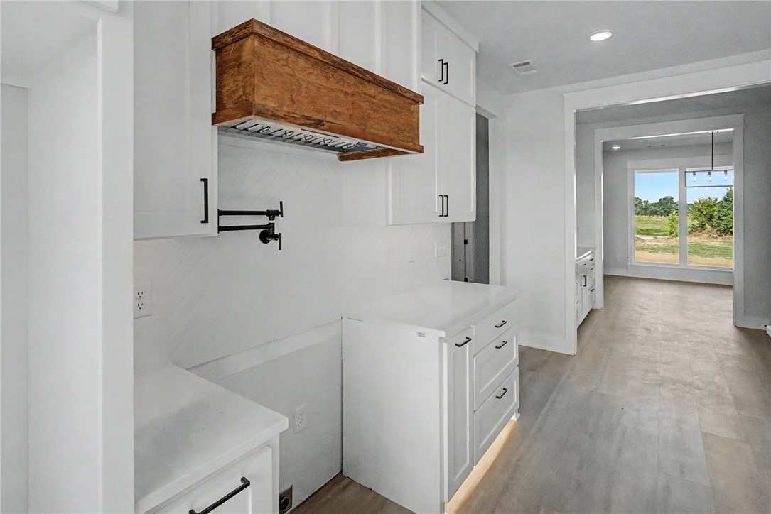 2-18-32 - Residential