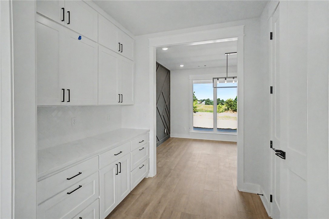 2-18-32 - Residential