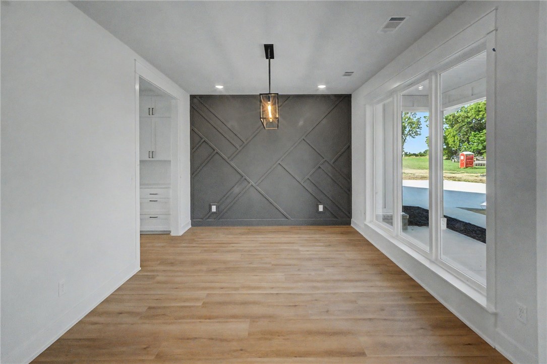 2-18-32 - Residential