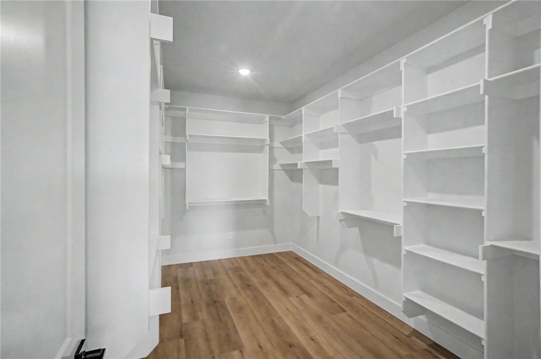 2-18-32 - Residential