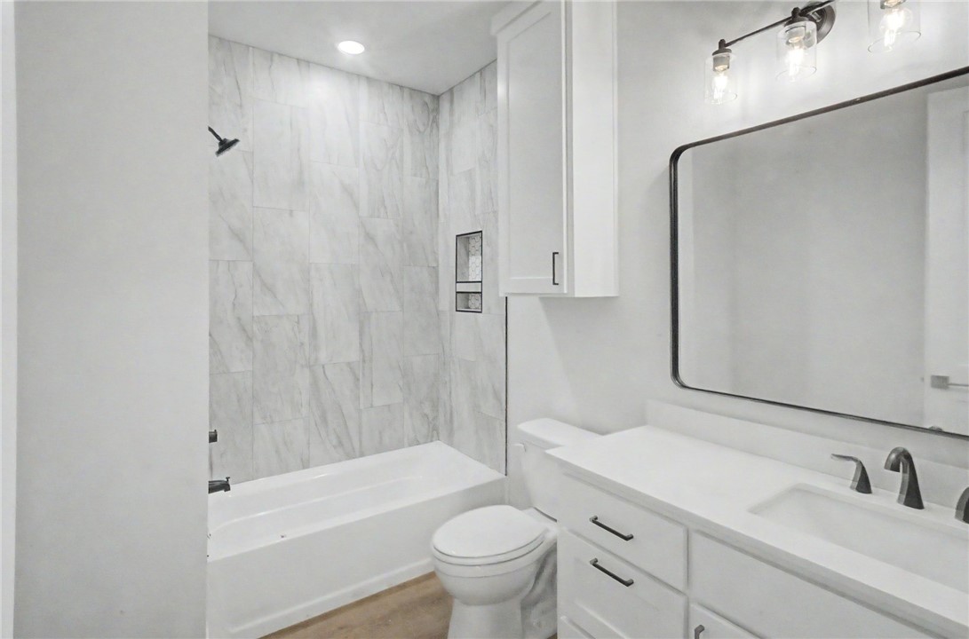 2-18-32 - Residential