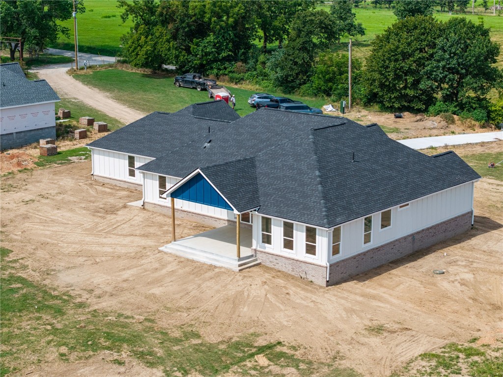 2-18-32 - Residential