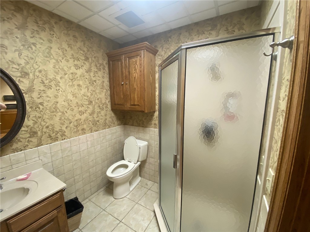 Millennium Place Comm Sub - Commercial Lease