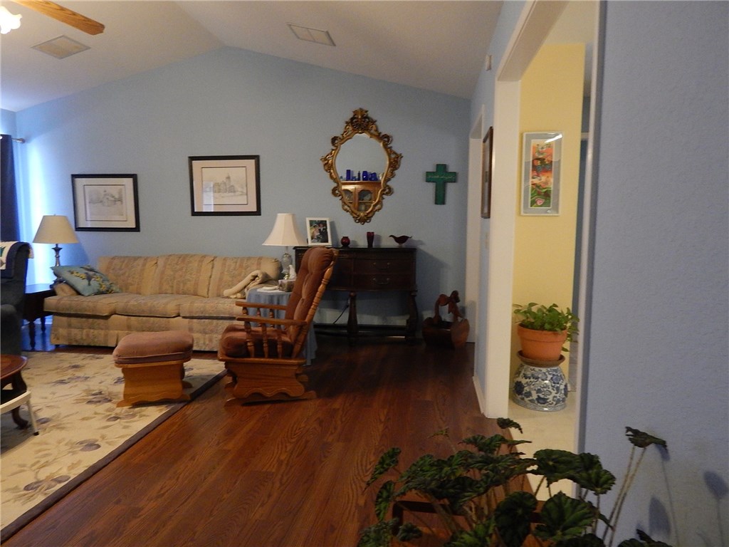 Prairie Oaks - Residential